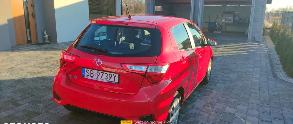 Toyota Yaris cena 40500 przebieg: 79135, rok produkcji 2019 z Częstochowa małe 121